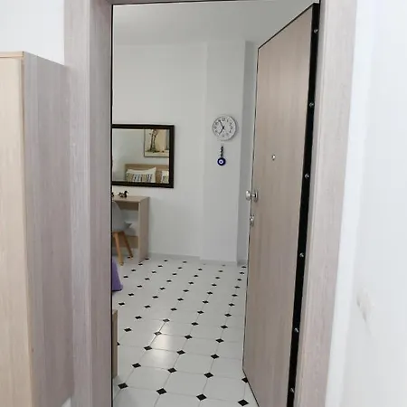 Evelyn's Cozy Apartman *